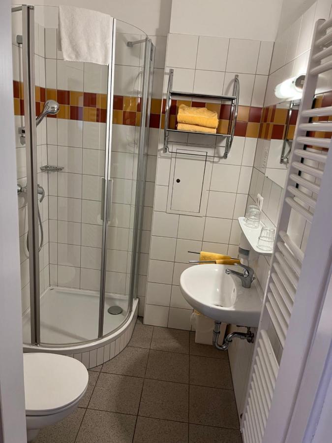 Kloster Wernberg Hotell Exteriör bild