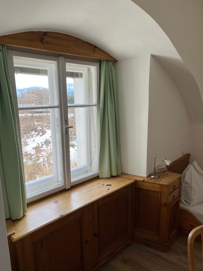 Kloster Wernberg Hotell Exteriör bild